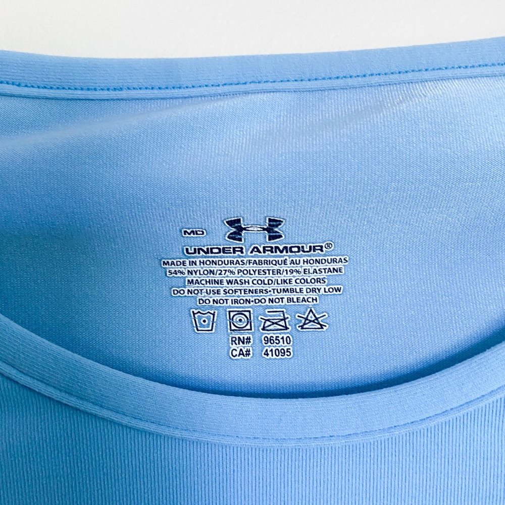 Boys Under Armour Top Blue size M - Picture 3 of 5
